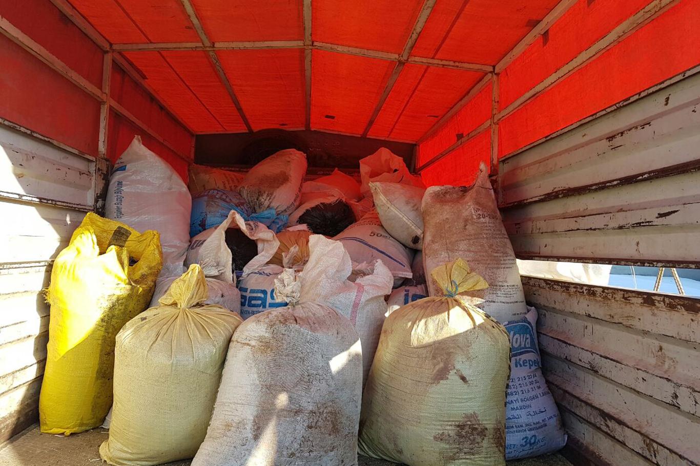 Lice'de 60 torba esrar ele geçirildi Lice'de 60 torba esrar ele geçirildi